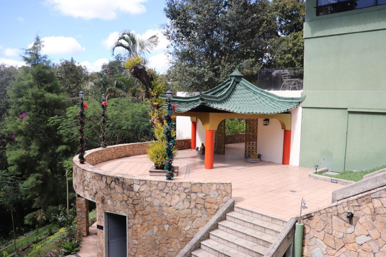 Suites Jardin Imperial Guatemala City Екстериор снимка