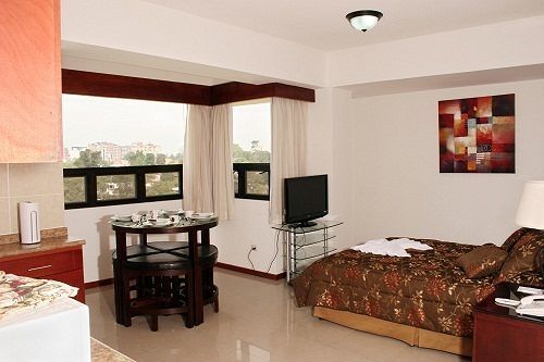 Suites Jardin Imperial Guatemala City Екстериор снимка
